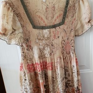 Summer Casual Top by Nicola size M ladies